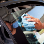 Autoscheiben polieren – so geht's