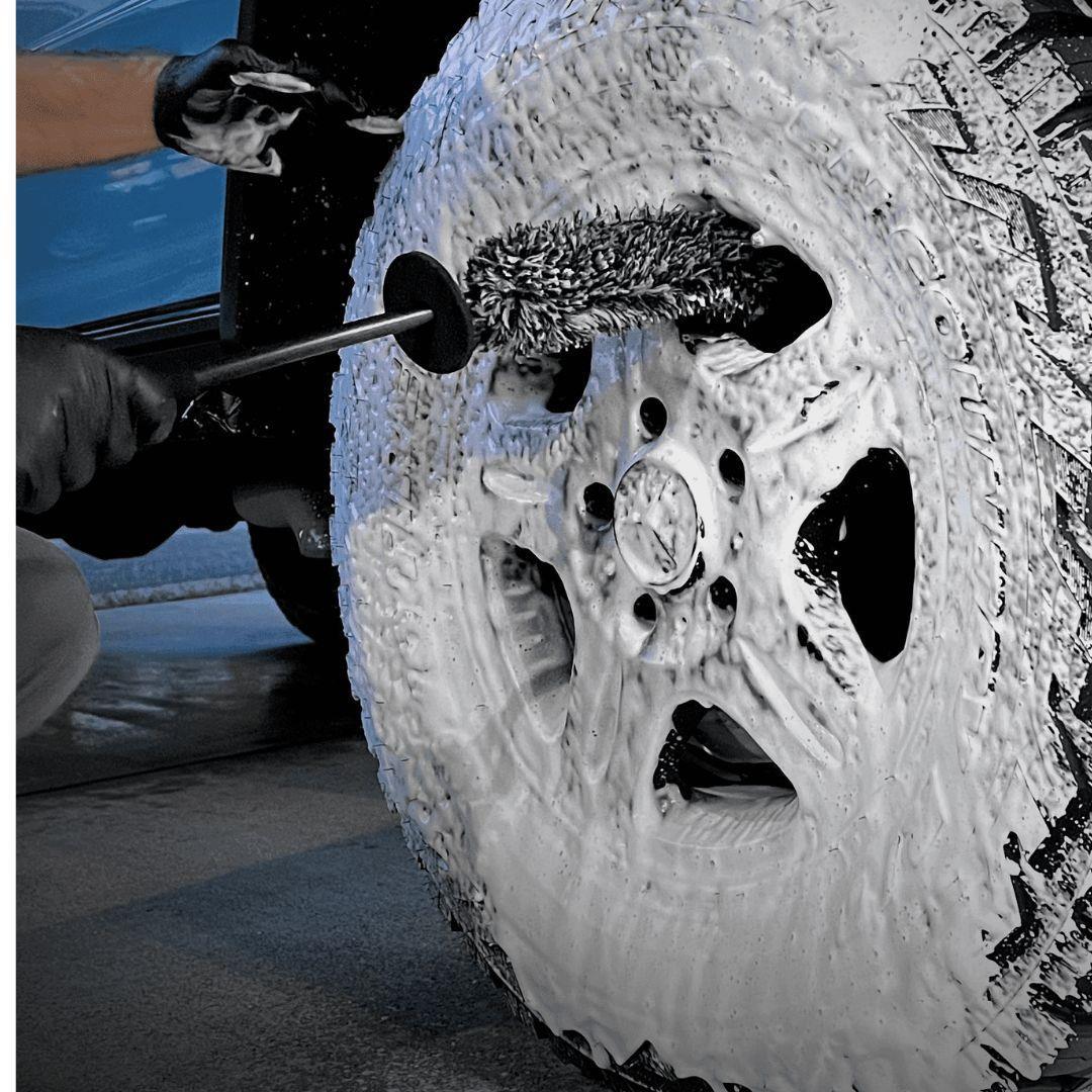 CarPro FlatSpot Felgenbürste