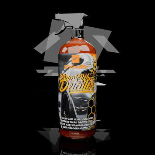 Flatee CeramicWax Detailer 750ml – Keramik-Wachs-Detailer in schwarzer Sprühflasche vor weißem Hintergrund