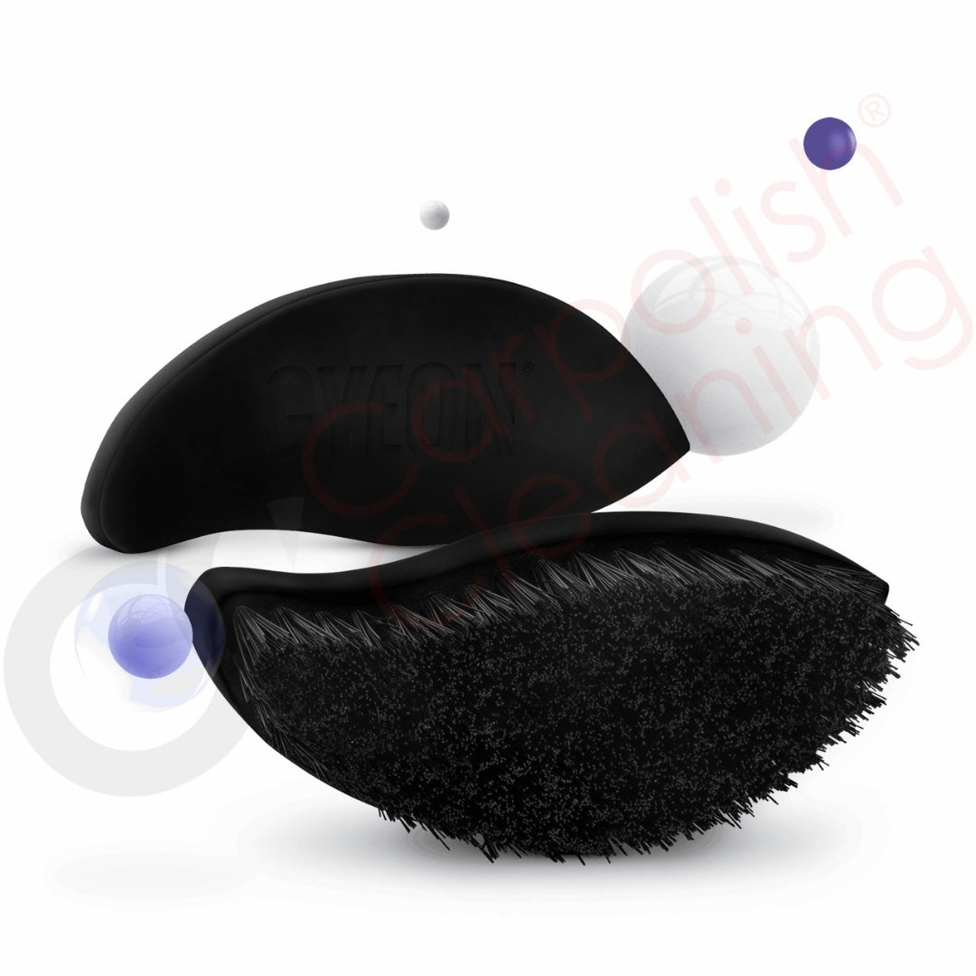 GYEON Q²M TireBrush für mein Auto