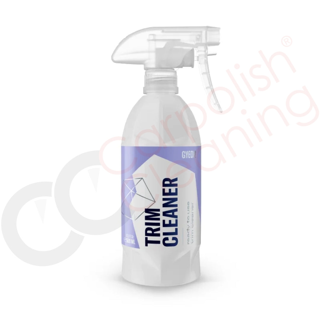 GYEON Q²M TrimCleaner – Effektiver Kunststoff- und Vinylreiniger für Innen- und Aussenbereiche. Hinterlässt ein seidenmattes Finish ohne Rückstände.