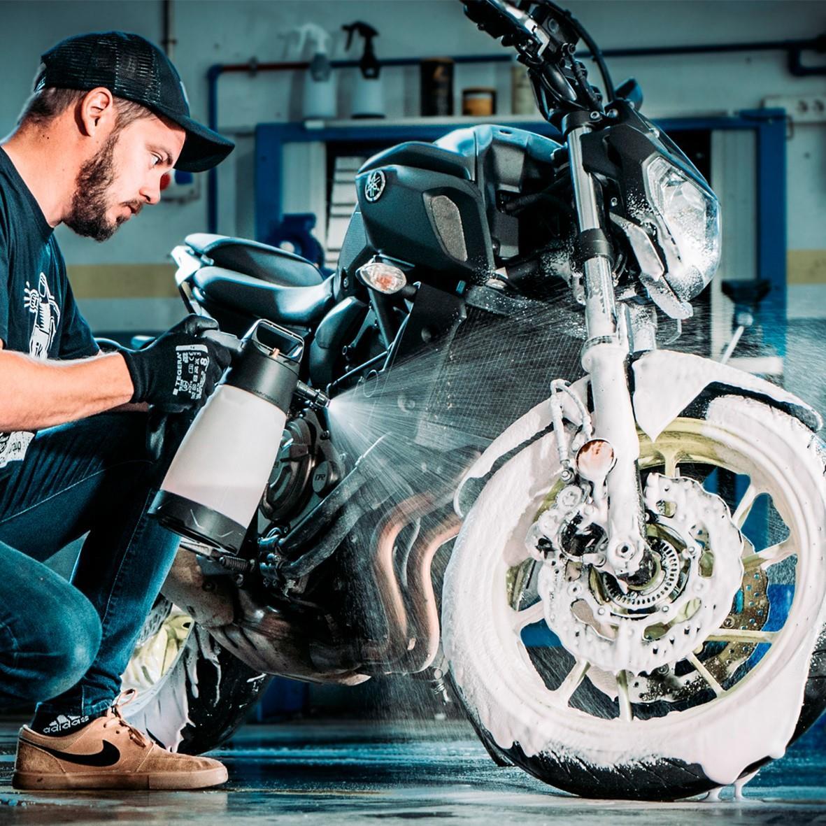 IK Foam Pro 2+ Sprühgerät zum Sprühen