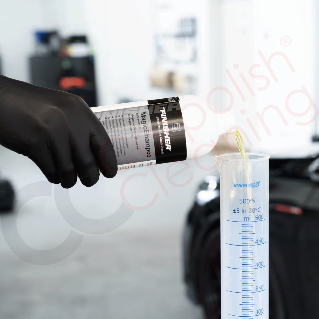 THE FINISHER MagicShampoo – Glanzshampoo für Fahrzeuglack mit schmutzabweisender, hydrophober Schutzschicht, sorgt für strahlenden Glanz und Lackschutz.