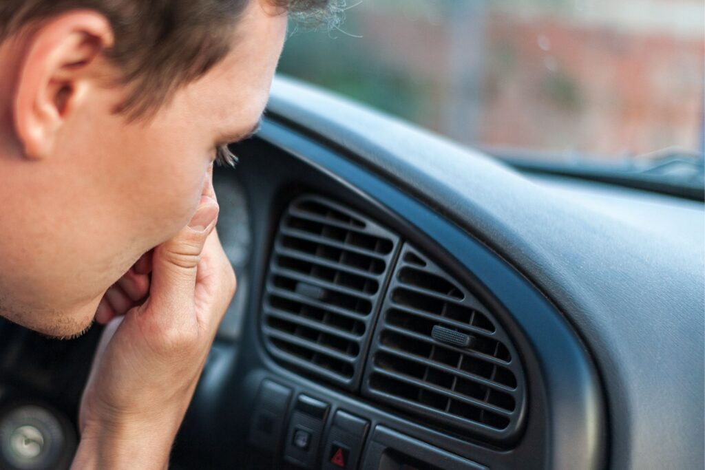 Ozonbehandlung: Das Heilmittel für stinkende Autos!