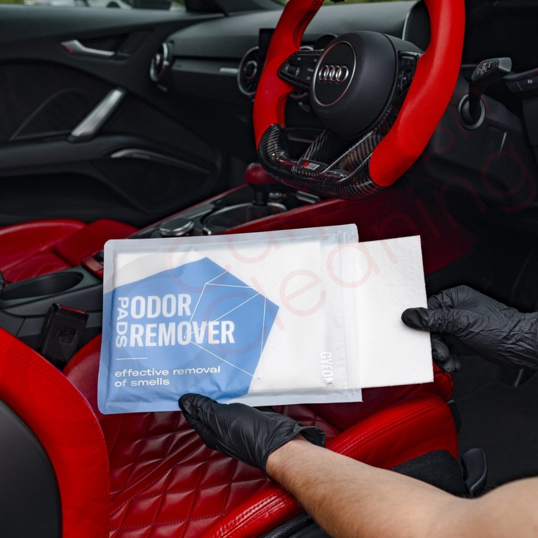 Gyeon Q²M OdorRemover Pads zur effektiven und langanhaltenden Geruchsbeseitigung in Fahrzeugen und Innenräumen.
